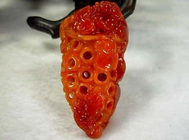 烧红翡翠