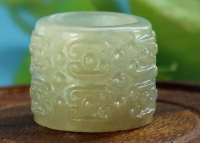 老翡翠扳指