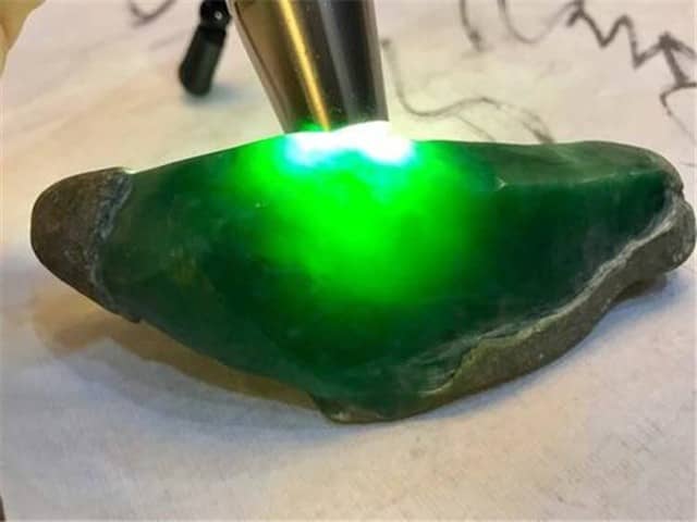 快点击查看本文，翡翠原石知识大全！（下）