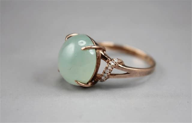 如何鉴定翡翠?来自行家的实战经验你不得不看!