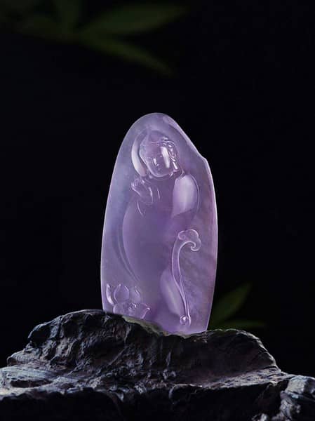 翡翠紫罗兰