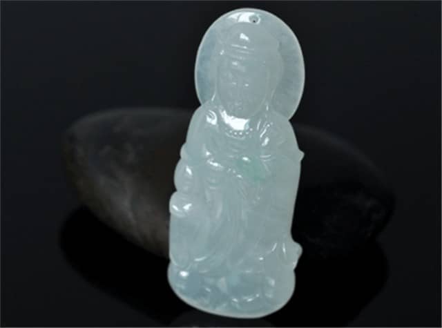 翡翠里会有小气泡吗?学会鉴别，不再吃亏！