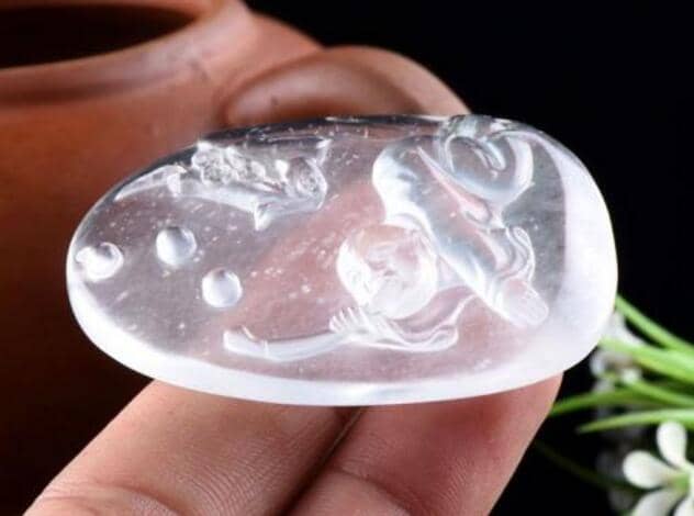 水沫玉吊坠