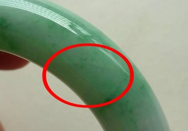 翡翠中的绺裂