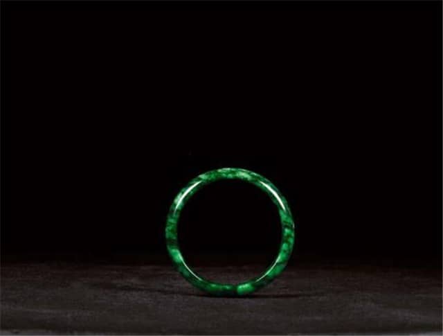 花青种翡翠价格高吗？我们要认真观察这五个方面！