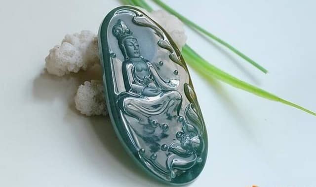 蓝水翡翠观音