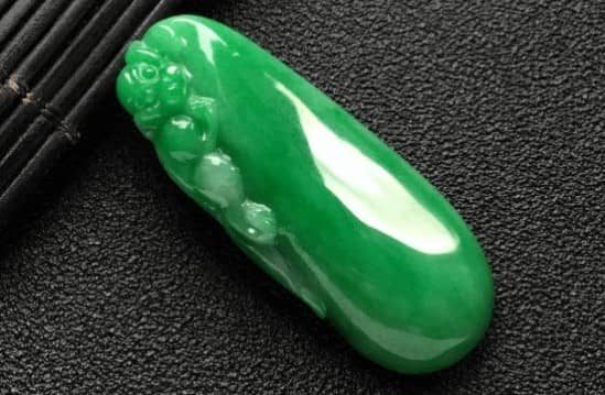 翡翠福瓜的好处和作用是什么？什么样的翡翠福瓜好？