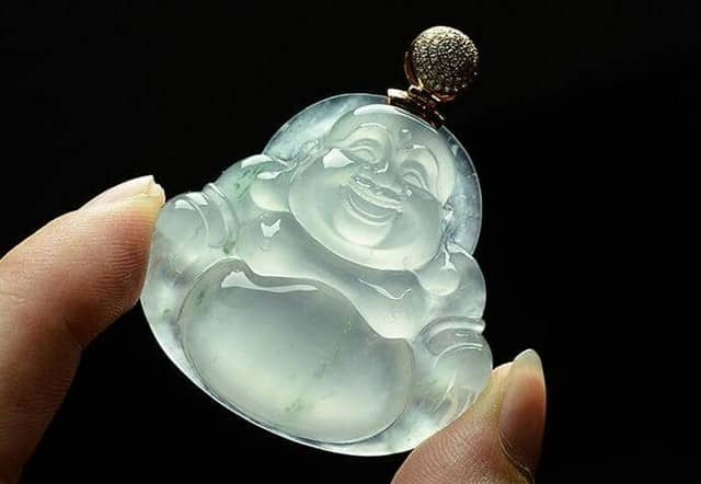 飘花翡翠笑佛