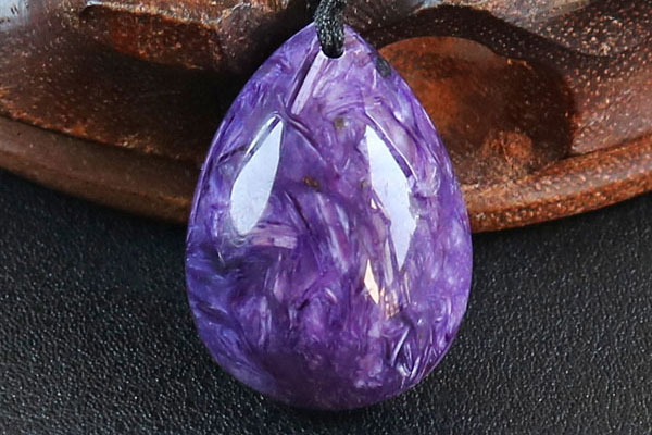 紫龙晶是什么-紫龙晶的功效与作用