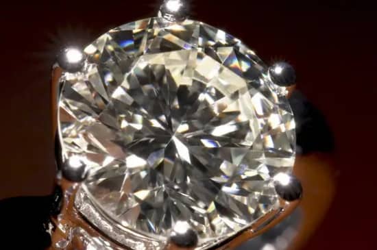 钻石是金刚石吗