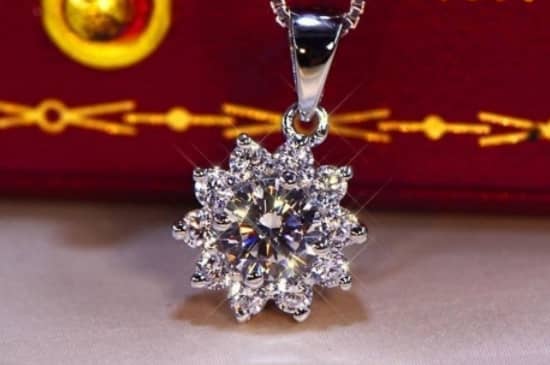 钻石30分是多少克拉