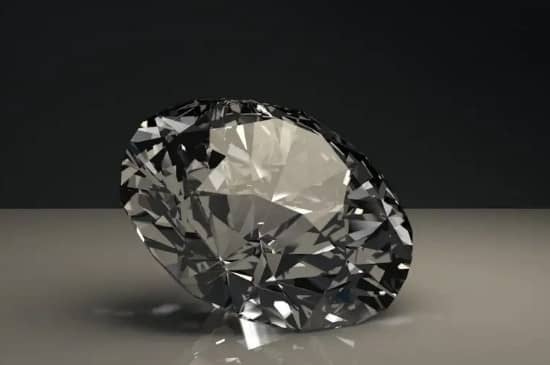 钻石是金刚石吗