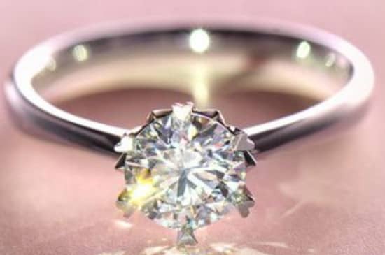 怎样挑选钻戒