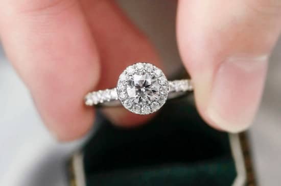 钻戒是什么材质