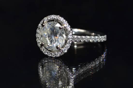 钻戒净度级别SI是啥意思