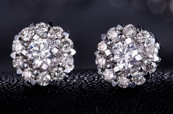 怎么分辨钻石的真假最简单的方法