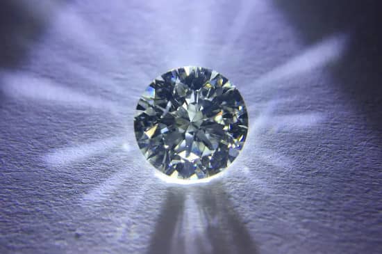 钻石的净度分为哪几个级别