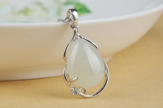 和田玉变黄了是什么原因