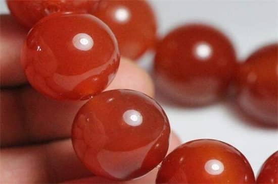 南红玛瑙为什么比普通玛瑙贵,南红玛瑙的文化价值