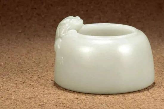 和田玉山料是什么意思