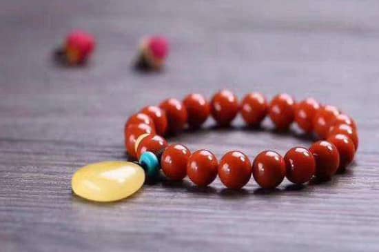 南红手串可以用橄榄油吗