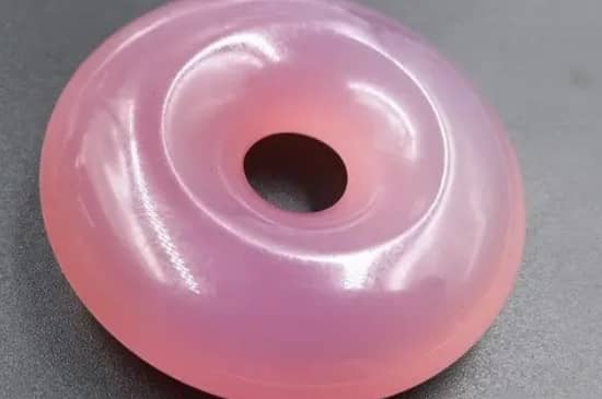 粉色玛瑙的寓意是什么