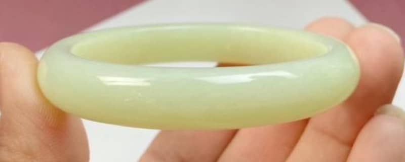 和田玉变黄是好还是不好