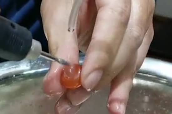 柿子红南红玛瑙的特点