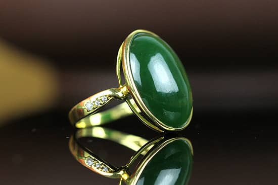 和田玉变黄了是什么原因