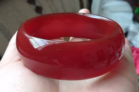 红玛瑙是什么材质
