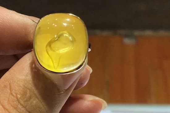 蜜蜡为什么不能碰水