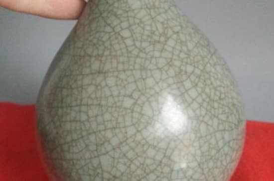 汝窑开片和冰裂有什么区别