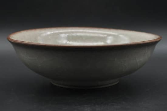 真品宋官窑瓷器气泡特征