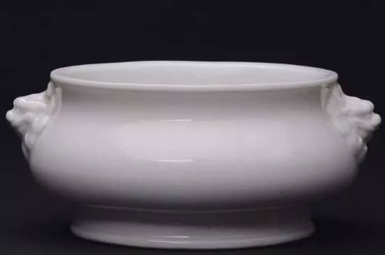 色釉瓷的特点